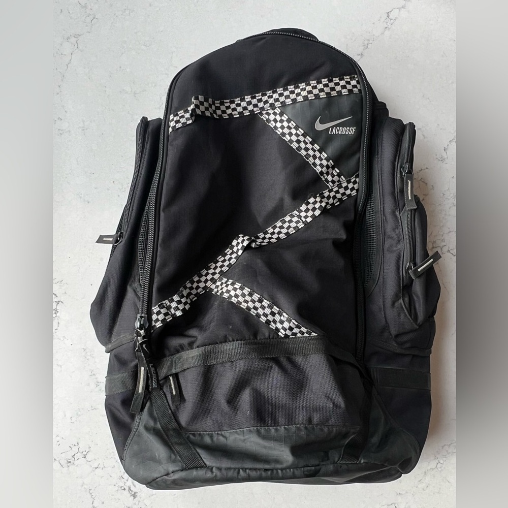 NIKE Face-Off Lacrosse Backpack Black Travel Bag Practice Gameday Sports